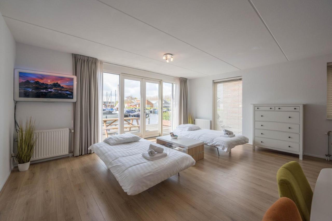 Uitgeest Meerzicht 70 - Vakantiehuis Aan Het Water!ヴィラ エクステリア 写真