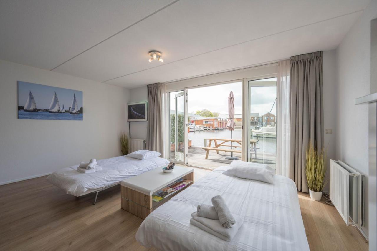 Uitgeest Meerzicht 70 - Vakantiehuis Aan Het Water!ヴィラ エクステリア 写真
